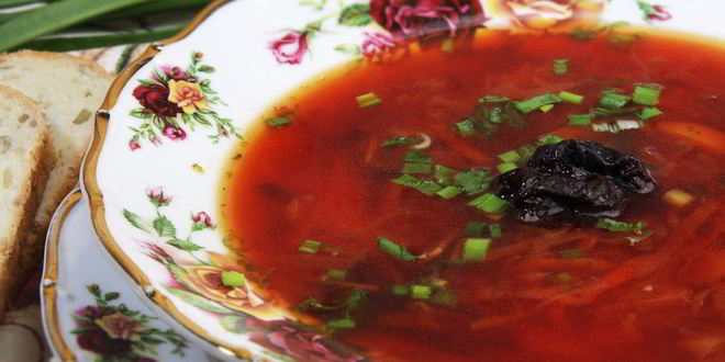 Рецепт борща с грибами и черносливом