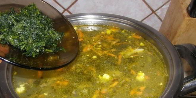 Рецепт борща со щавелем и яйцом