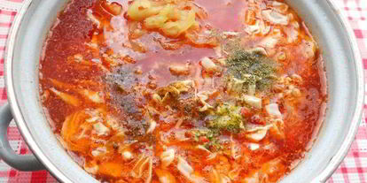 Шаг 4: борща со свиными ребрышками и молодыми овощами