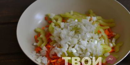 Шаг 2: заправки для борща