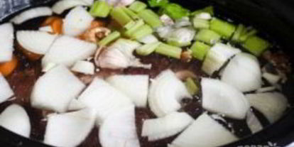 Шаг 3: бульона говяжьего в мультиварке