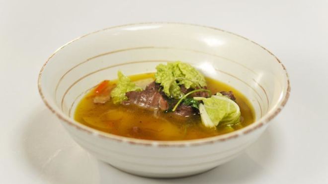 Рецепт Бульона из копченой грудинки с желудочками