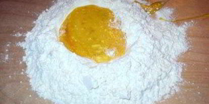 Шаг 2: каппеллетти в бульоне и фаршированные голуби