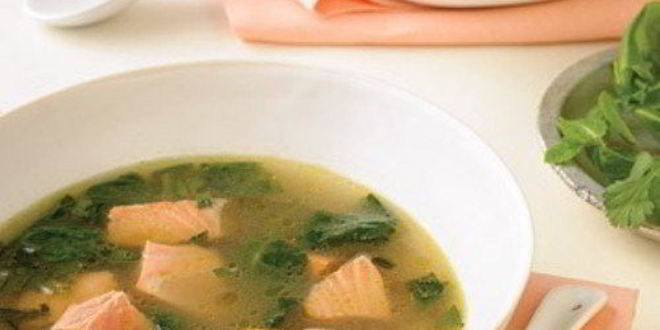 Рецепт лосося в зеленома бульоне с карри