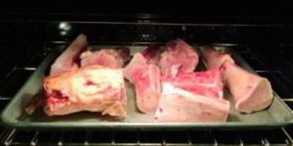 Шаг 1: насыщенного говяжьего бульона