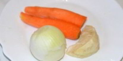 Шаг 2: прозрачного куриного бульона