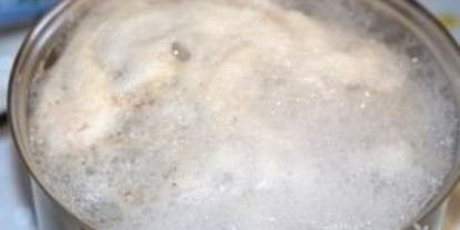 Шаг 3: прозрачного куриного бульона