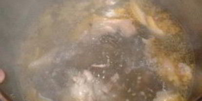 Шаг 1: весеннего бульона с грибами