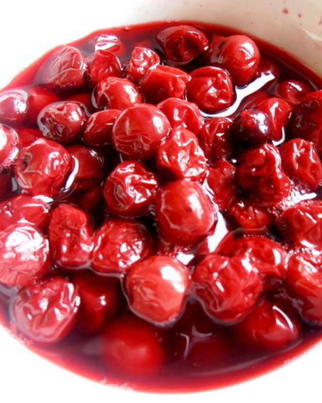 Рецепт гаспачо из ревеня и вишни