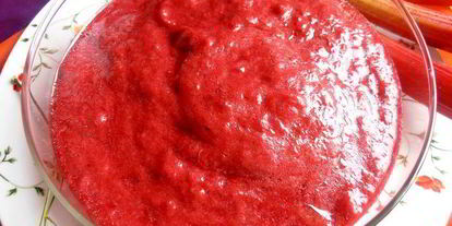 Шаг 11: гаспачо из ревеня и вишни