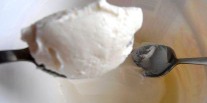 Шаг 12: гаспачо из ревеня и вишни