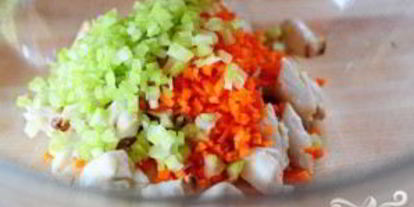 Шаг 3: гаспачо с крабовым салатом