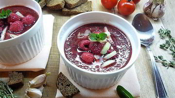 Рецепт Вишнева-малинового гаспачо