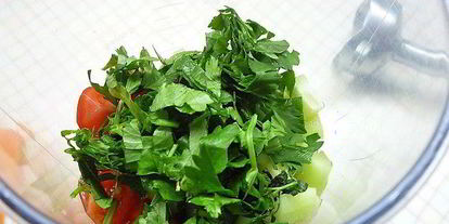 Шаг 3: вишнева-малинового гаспачо