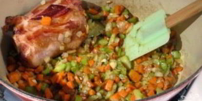 Шаг 4: горохового супа из свиной рульки