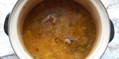 Шаг 4: горохового супа на говяжьей косточке