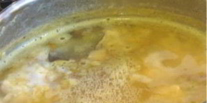 Шаг 1: горохового супа на мясном бульоне