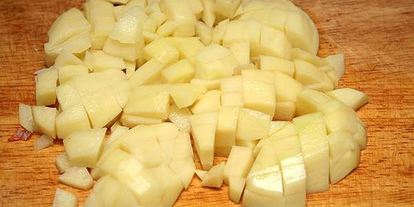 Шаг 2: горохового супа с копченостями