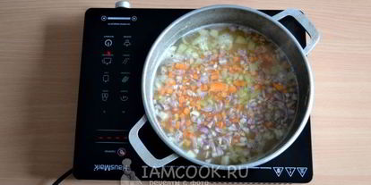 Шаг 6: горохового супа с копченым окорочком