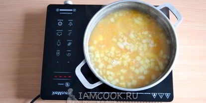 Шаг 8: горохового супа с копченым окорочком