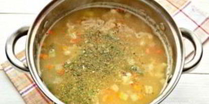 Шаг 7: горохового супа с курицей