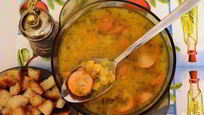 Рецепт Горохового супа с сардельками