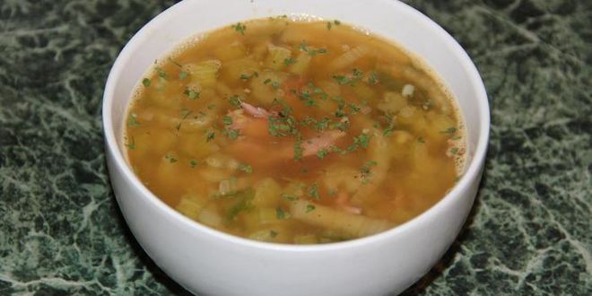Рецепт Горохового супа с сельдереем и тмином