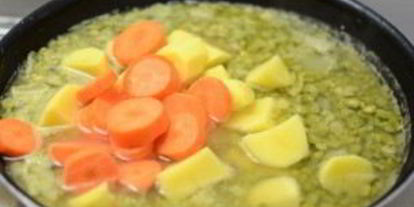 Шаг 2: густого горохового супа