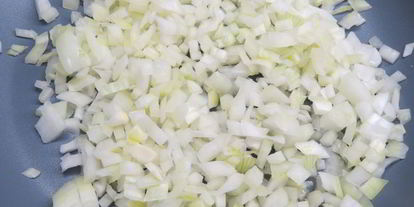 Шаг 5: супа горохового с копченостями и горчицей