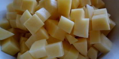 Шаг 1: супа горохового с охотничьими колбасками