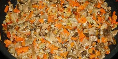 Шаг 2: грибного супа из сушеных белых грибов