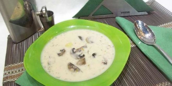 Рецепт грибного супа с сыром