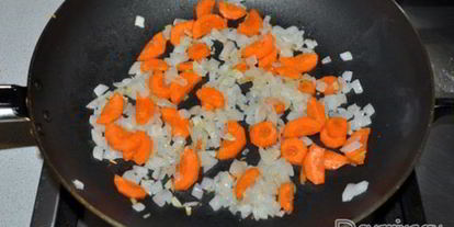 Шаг 2: картофельного супа с копченостями и сливками