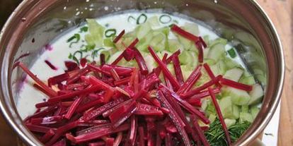 Шаг 1: хладника литовского — холодного супа из свеклы