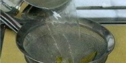 Шаг 1: холодного супа из лосося с луком-пореем