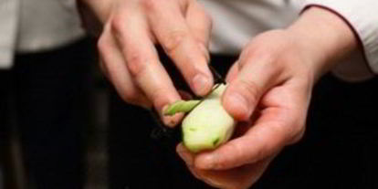 Шаг 1: холодного супа из редиса в черном хлебе