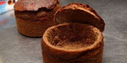 Шаг 4: холодного супа из редиса в черном хлебе