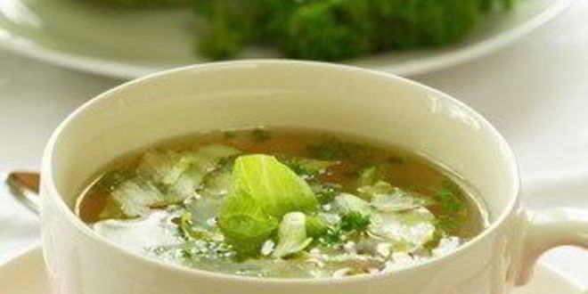 Рецепт холодного супа иза щавелей с огурцами и яйцами