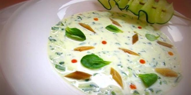 Рецепт Холодного супа с огурцом и копченой рыбой