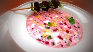 Рецепт Летнего холодного супа со свеклой