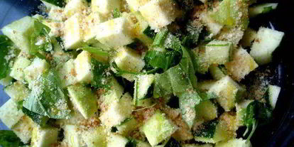 Шаг 3: огуречно-кабачкового холодный суп с моцареллой