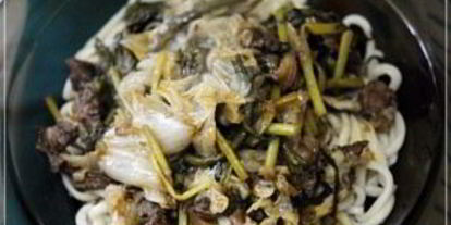 Шаг 4: лагмана с квашеной капустой