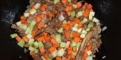 Шаг 3: уйгурского лагмана