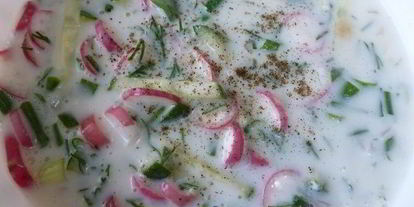 Шаг 1: легкой окрошки с тунцом