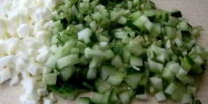 Шаг 1: окрошки классической с колбасой