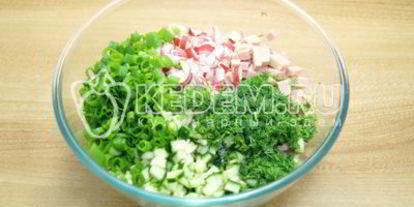 Шаг 3: окрошки на кефире с колбасой