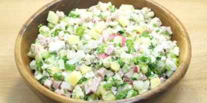 Шаг 4: окрошки на кефире с колбасой