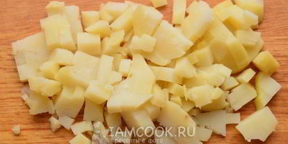 Шаг 4: окрошки на майонезе с колбасой