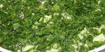 Шаг 1: окрошки на мацони и айране