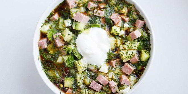 Рецепт окрошки с картофелем и колбасой